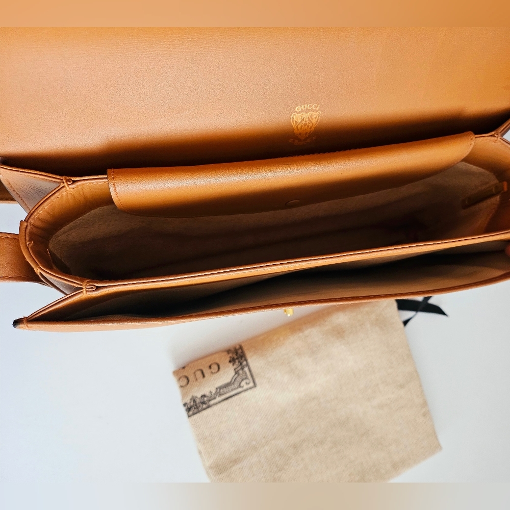 Gucci Brown All-leather Sherry Line Shoulder Flap Bag - Picture 3 of 15